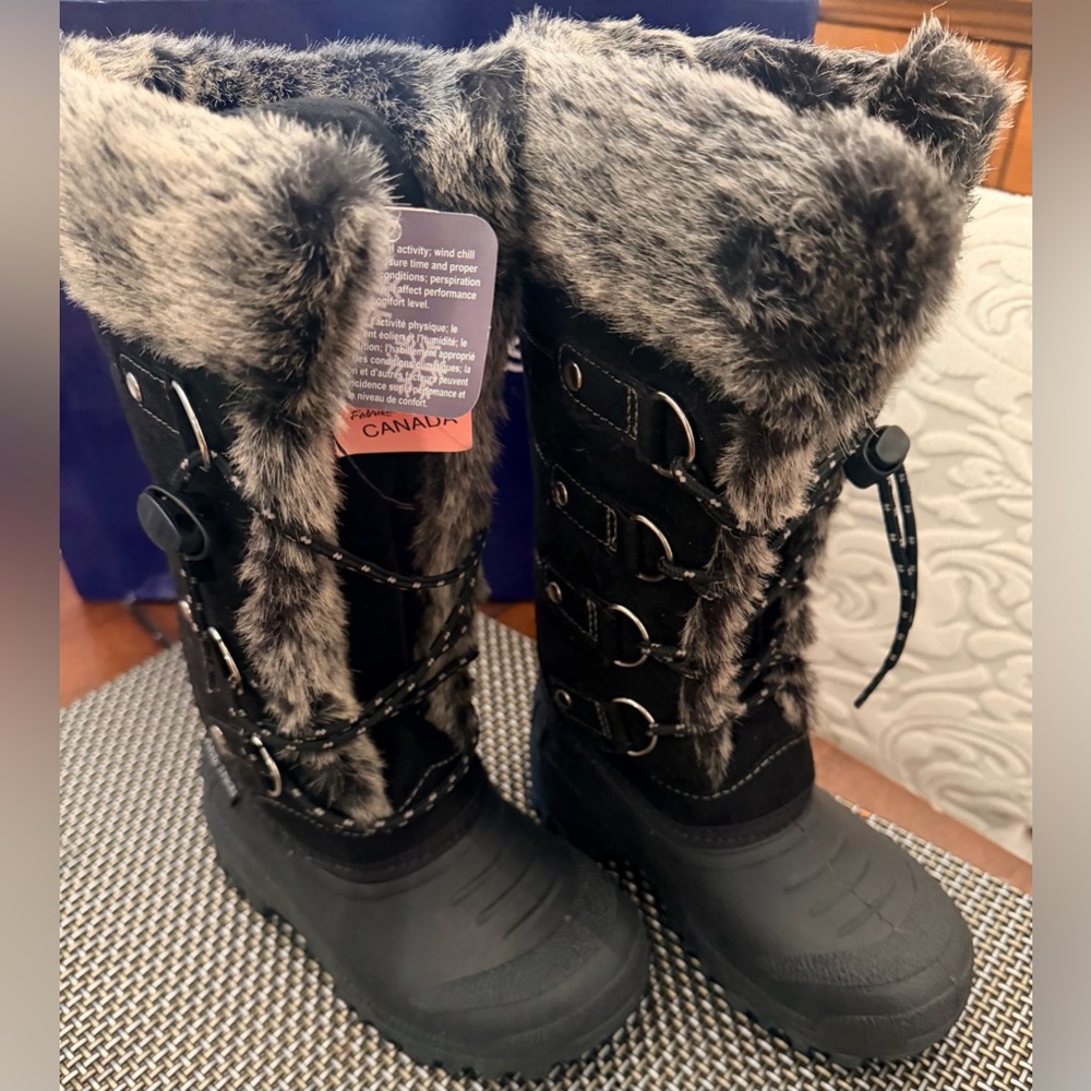 Arctic Tracks Faux Fur Lined Black Winter Boots